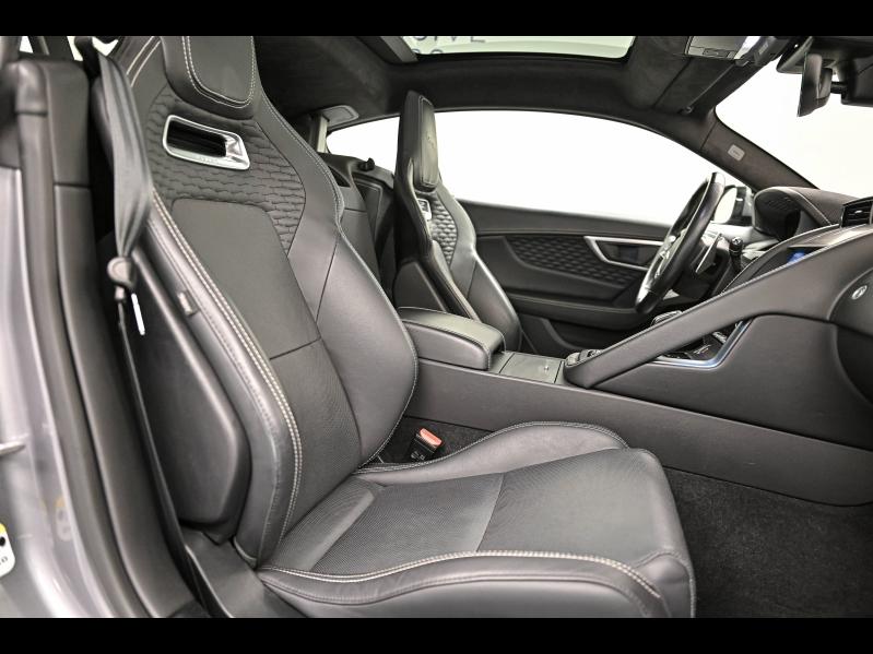 Voitures occasions JAGUAR F-Type Coupe R-Dynamic Paris