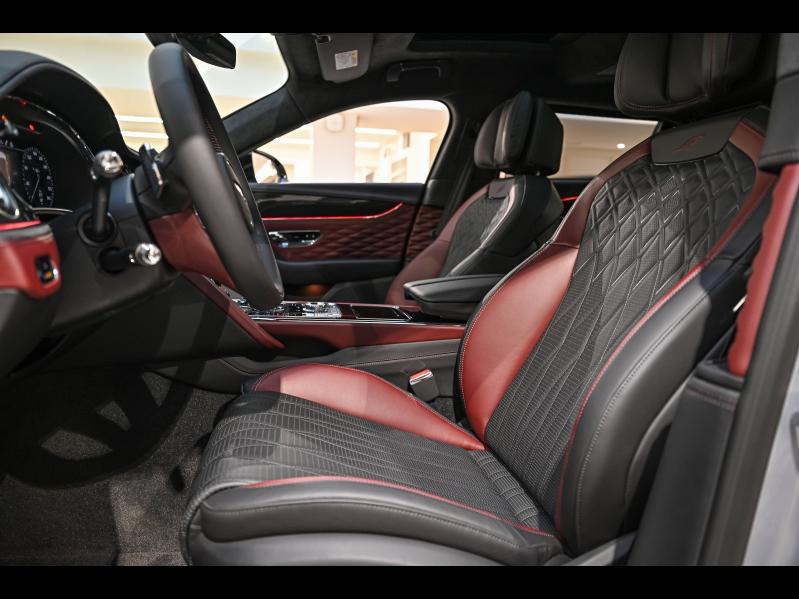 Voitures occasions BENTLEY Flying Spur Base Paris