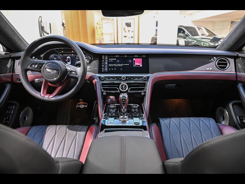 Voitures occasions BENTLEY Flying Spur Base Paris