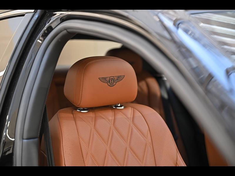 Voitures occasions BENTLEY Flying Spur Base Paris