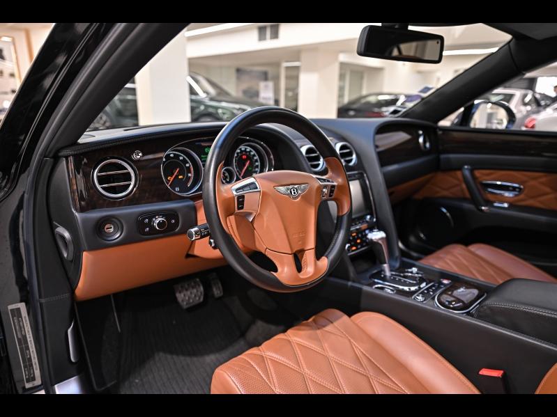 Voitures occasions BENTLEY Flying Spur Base Paris