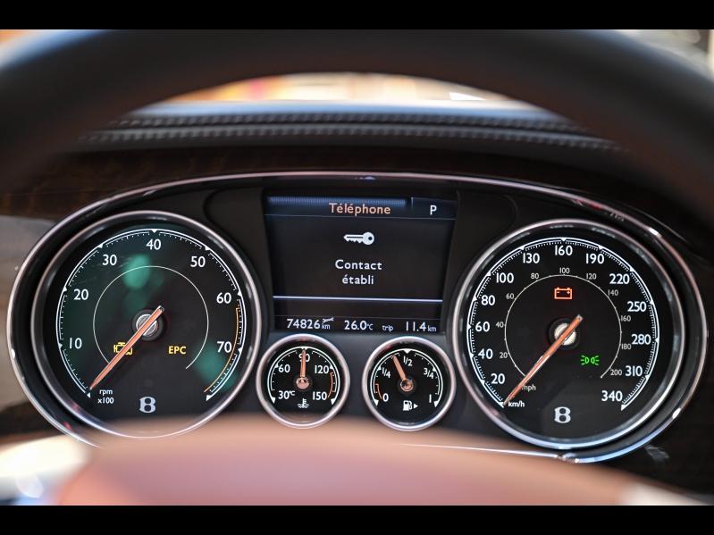 Voitures occasions BENTLEY Flying Spur Base Paris