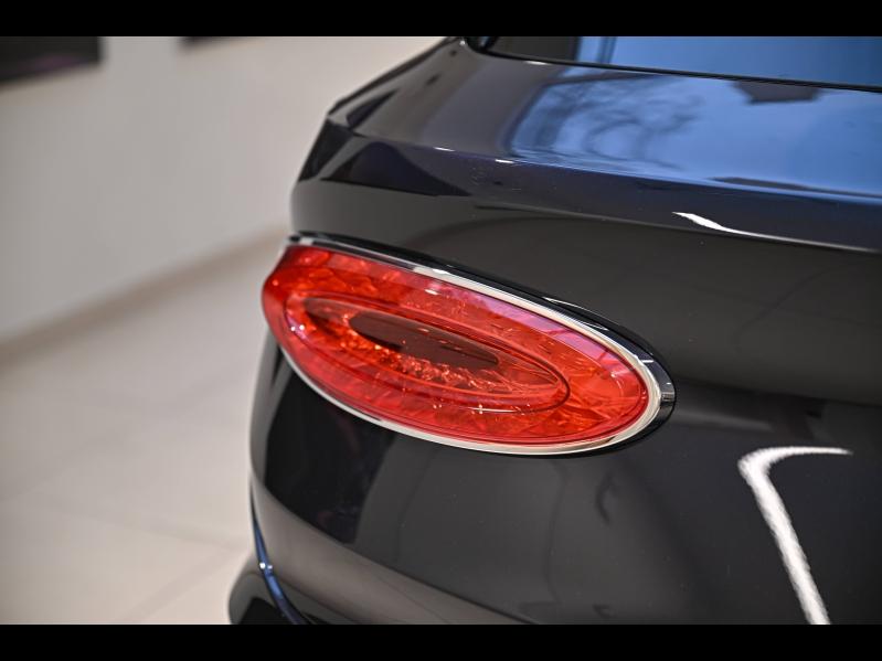 Voitures occasions BENTLEY Bentayga Base Paris