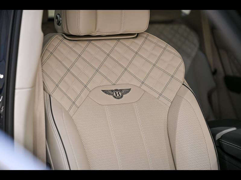 Voitures occasions BENTLEY Bentayga Base Paris