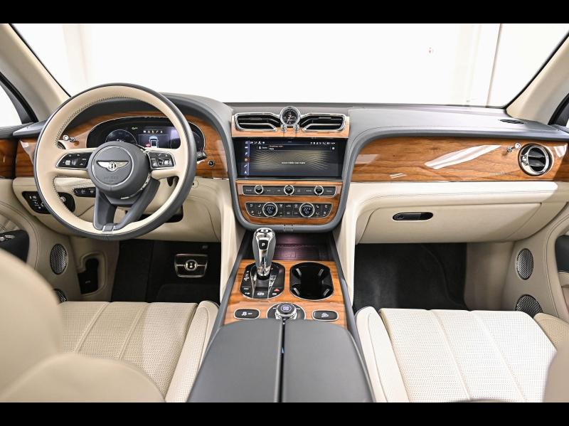 Voitures occasions BENTLEY Bentayga Base Paris