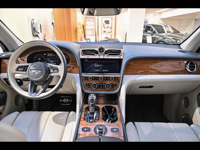 Voitures occasions BENTLEY Bentayga Base Paris