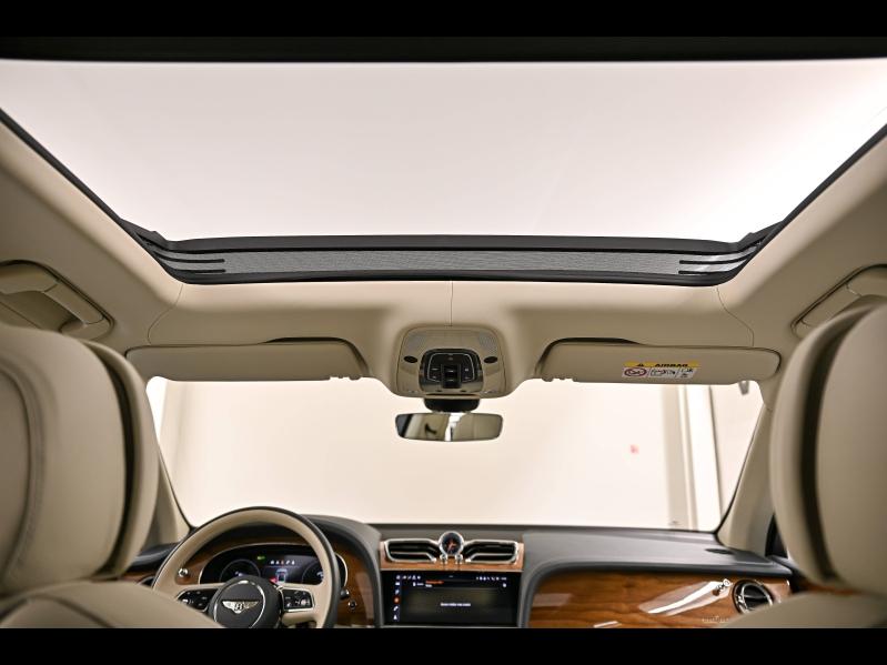 Voitures occasions BENTLEY Bentayga Base Paris