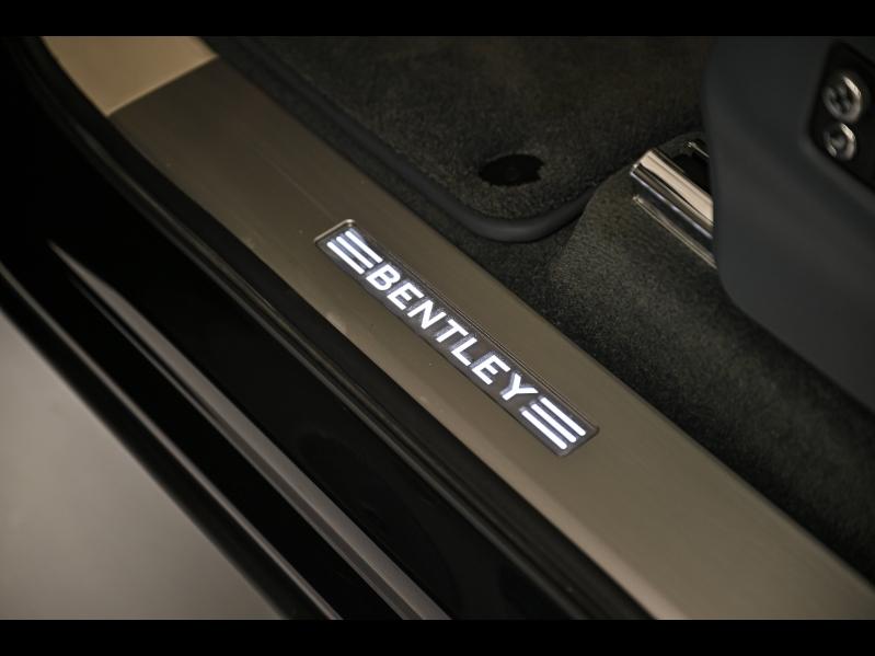 Voitures occasions BENTLEY Bentayga Base Paris