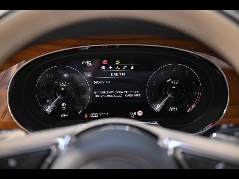 Voitures occasions BENTLEY Bentayga Base Paris