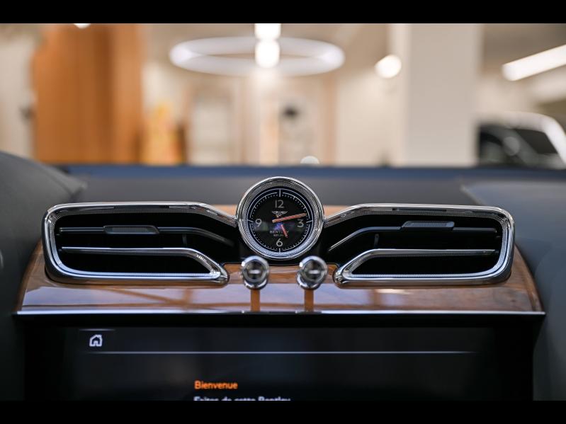 Voitures occasions BENTLEY Bentayga Base Paris