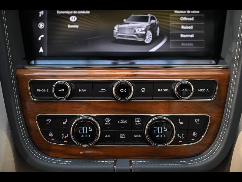 Voitures occasions BENTLEY Bentayga Base Paris