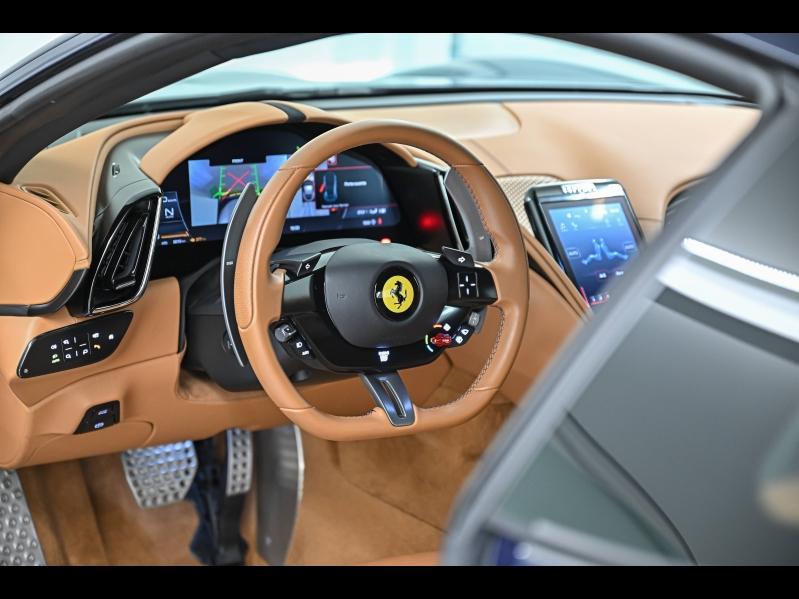 Voitures occasions FERRARI Portofino Base Paris