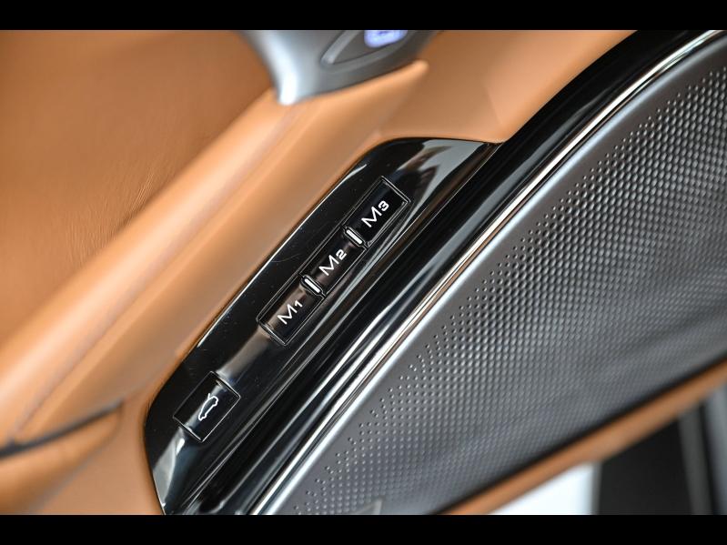 Voitures occasions FERRARI Portofino Base Paris