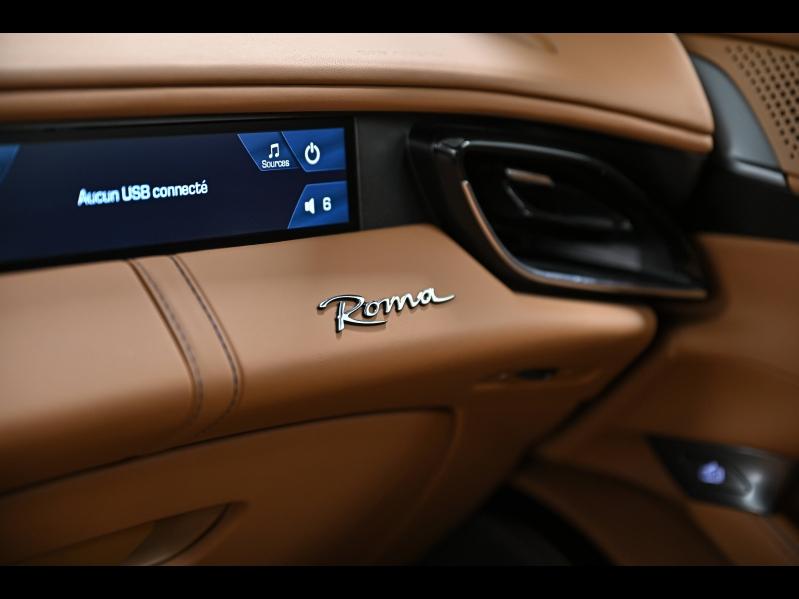 Voitures occasions FERRARI Portofino Base Paris