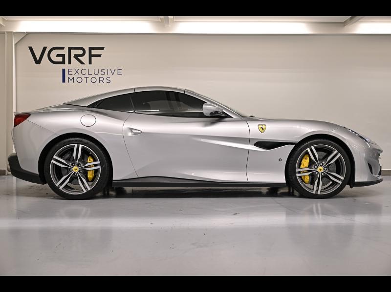 Voitures occasions FERRARI Portofino Base Paris