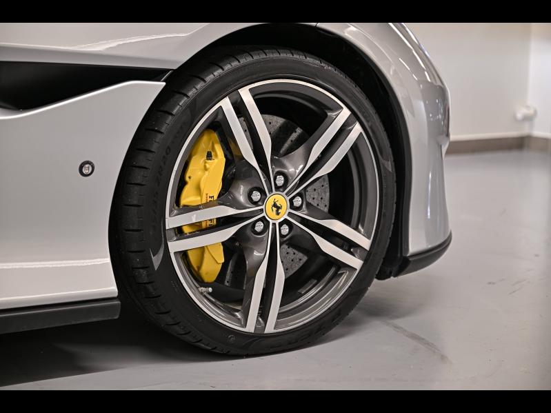 Voitures occasions FERRARI Portofino Base Paris