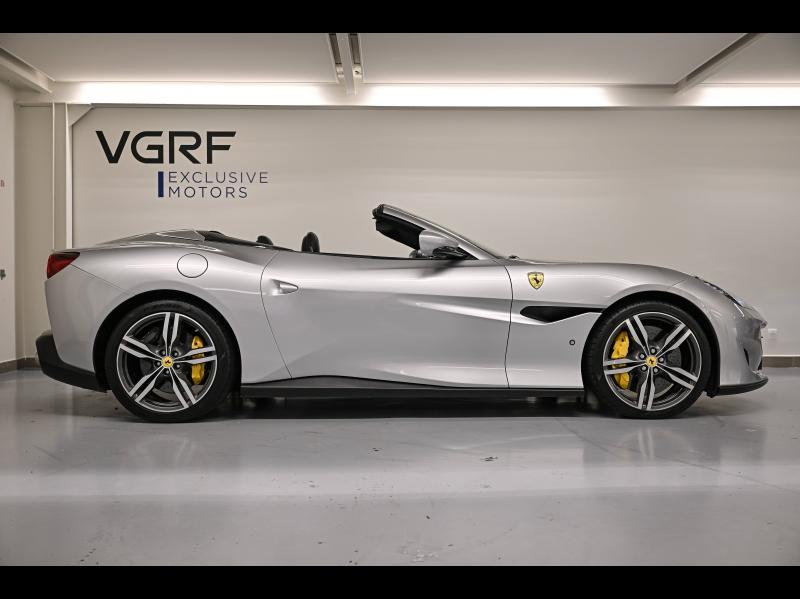 Voitures occasions FERRARI Portofino Base Paris