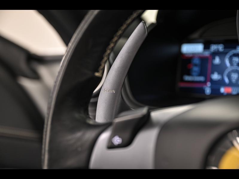 Voitures occasions FERRARI Portofino Base Paris