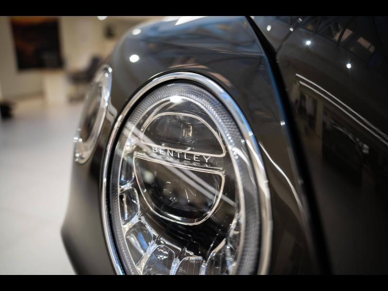Voitures occasions BENTLEY Bentayga Base Paris