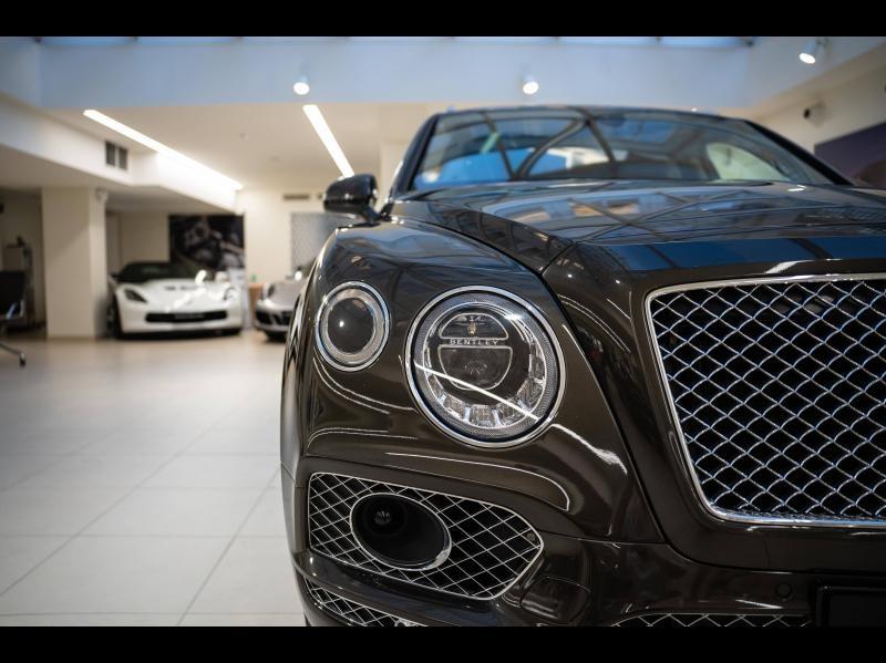 Voitures occasions BENTLEY Bentayga Base Paris