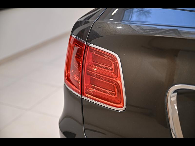 Voitures occasions BENTLEY Bentayga Base Paris