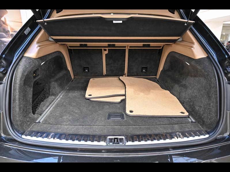 Voitures occasions BENTLEY Bentayga Base Paris