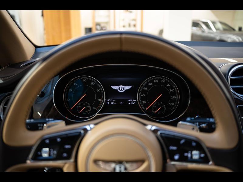 Voitures occasions BENTLEY Bentayga Base Paris