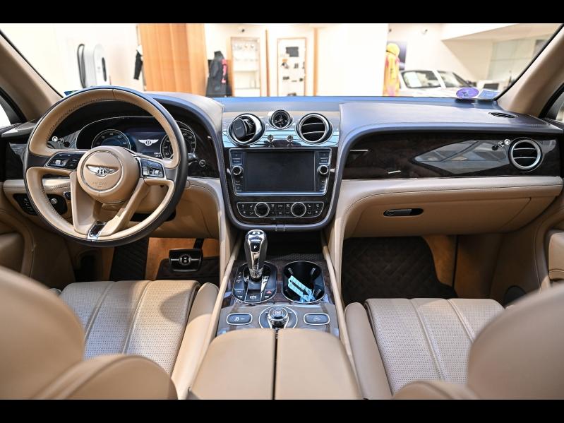 Voitures occasions BENTLEY Bentayga Base Paris