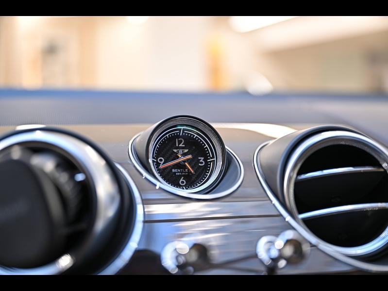 Voitures occasions BENTLEY Bentayga Base Paris