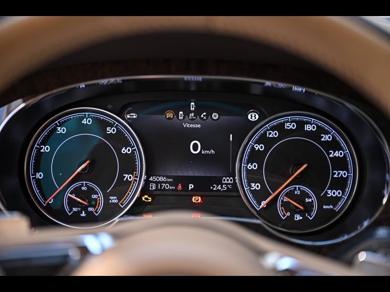 Voitures occasions BENTLEY Bentayga Base Paris
