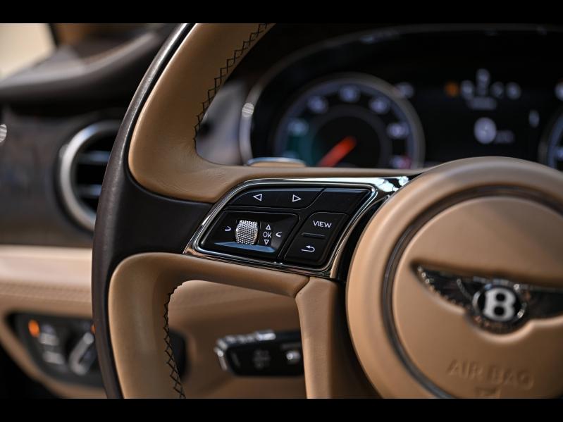 Voitures occasions BENTLEY Bentayga Base Paris
