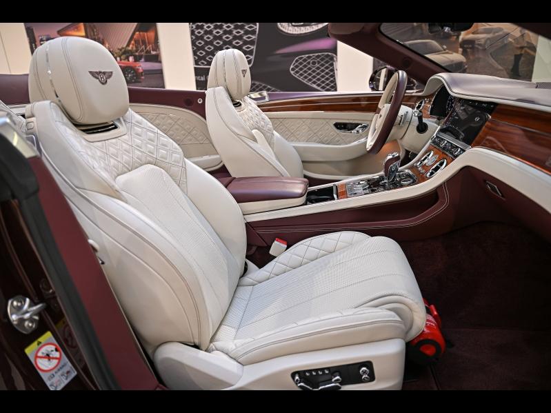 Voitures occasions BENTLEY Continental GTC Base Paris