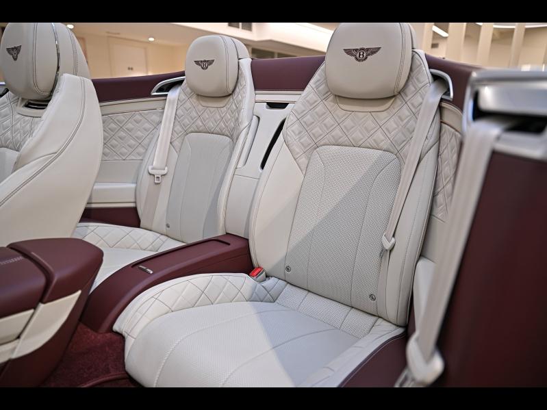 Voitures occasions BENTLEY Continental GTC Base Paris