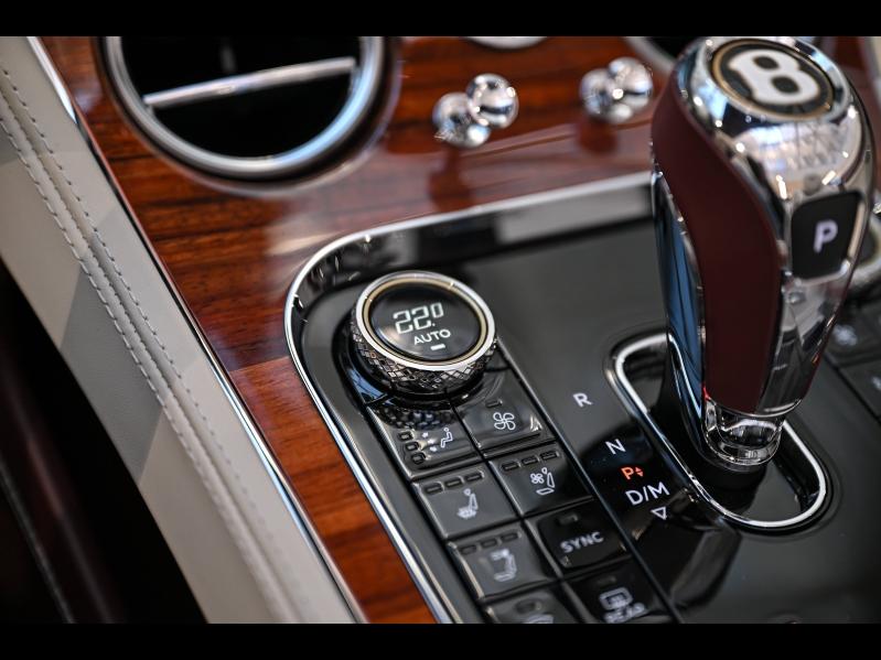 Voitures occasions BENTLEY Continental GTC Base Paris