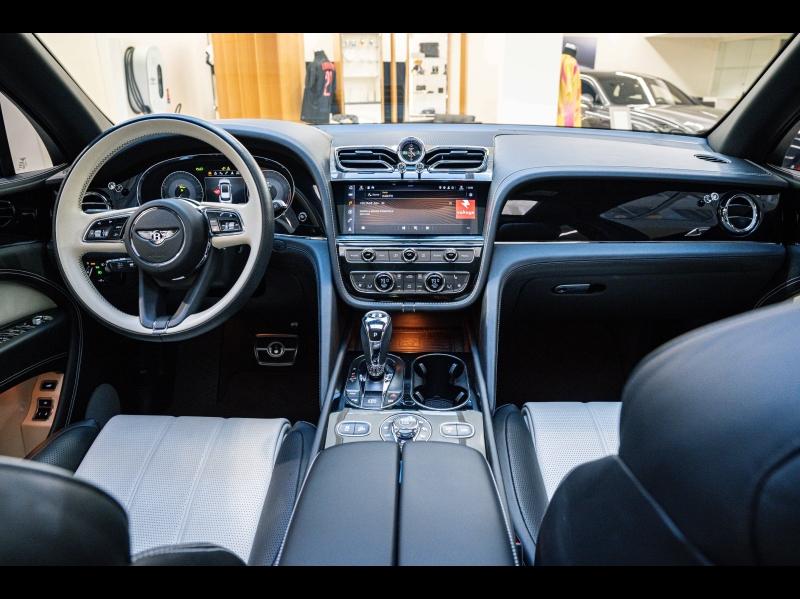 Voitures occasions BENTLEY Bentayga Base Paris