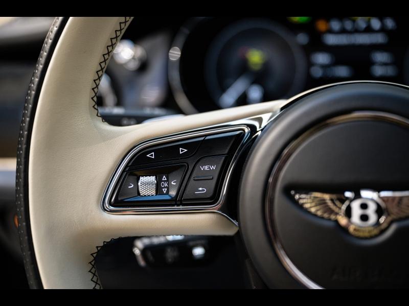 Voitures occasions BENTLEY Bentayga Base Paris