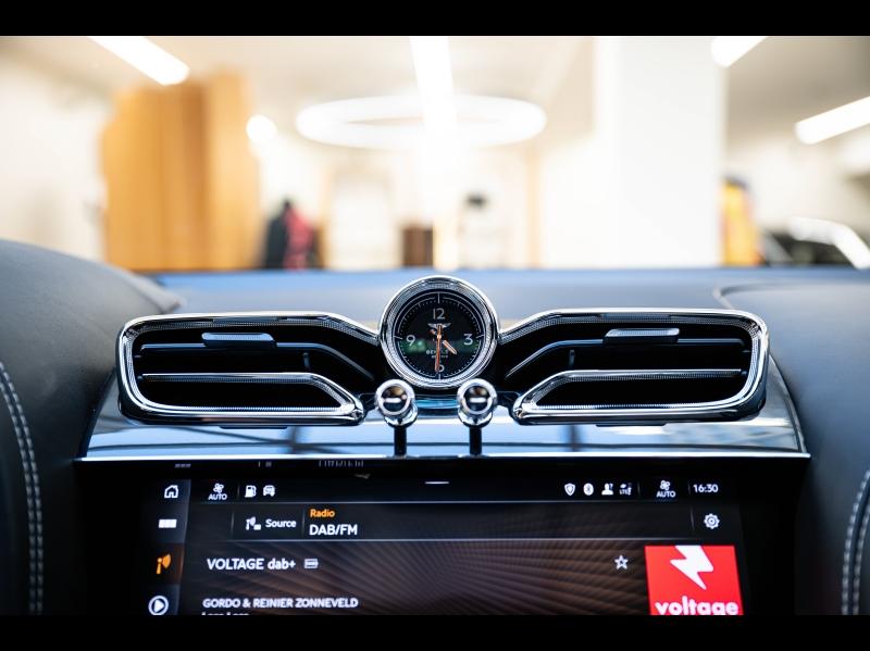 Voitures occasions BENTLEY Bentayga Base Paris