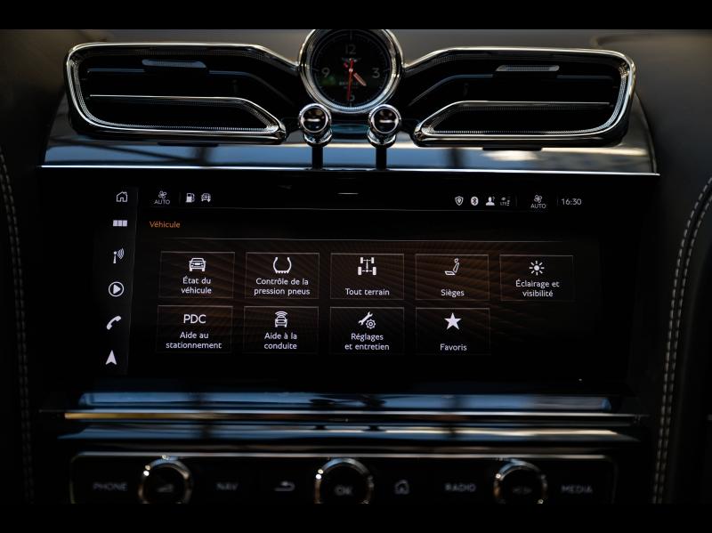 Voitures occasions BENTLEY Bentayga Base Paris