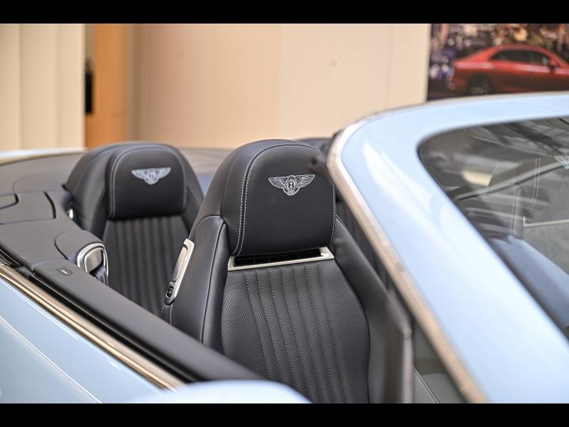Voitures occasions BENTLEY Continental GTC Base Paris