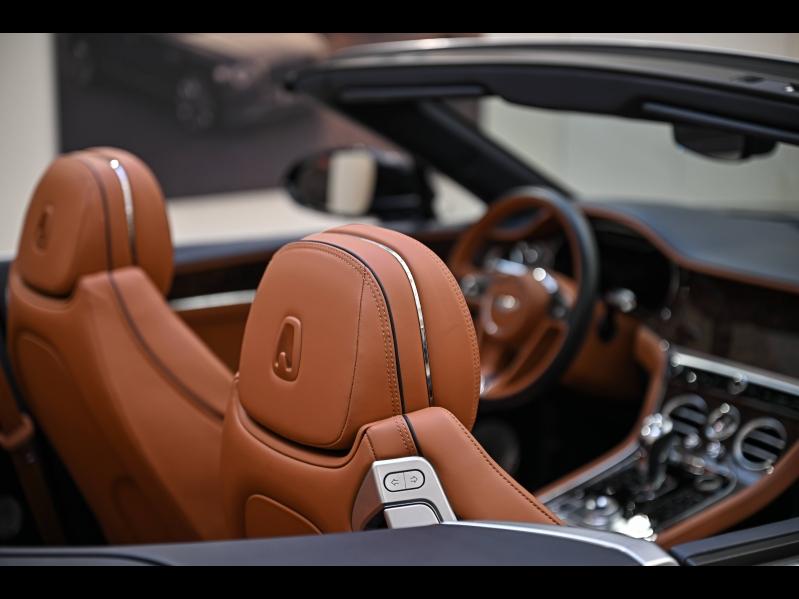 Voitures occasions BENTLEY Continental GTC Base Paris
