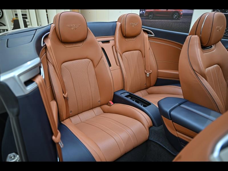Voitures occasions BENTLEY Continental GTC Base Paris