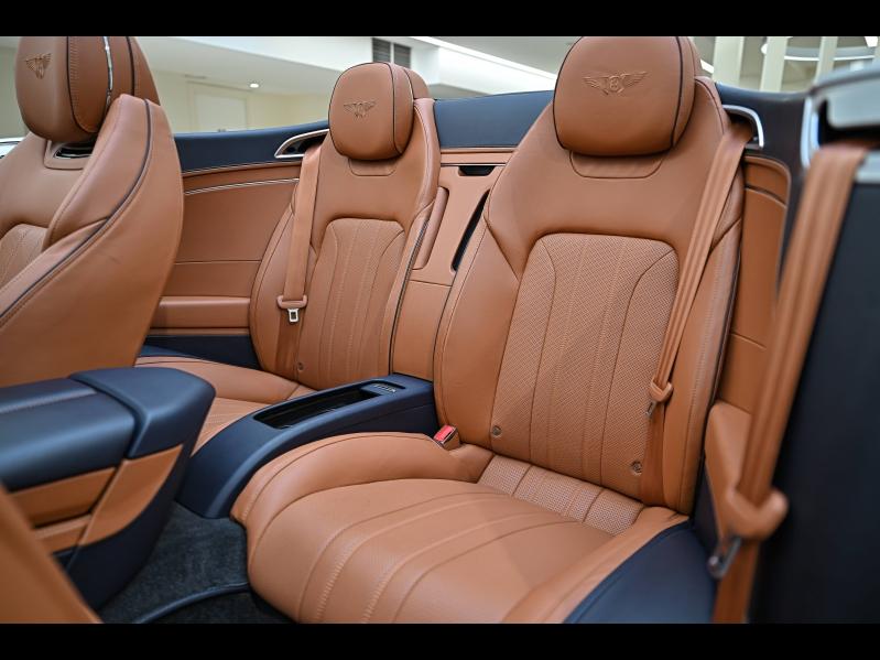 Voitures occasions BENTLEY Continental GTC Base Paris