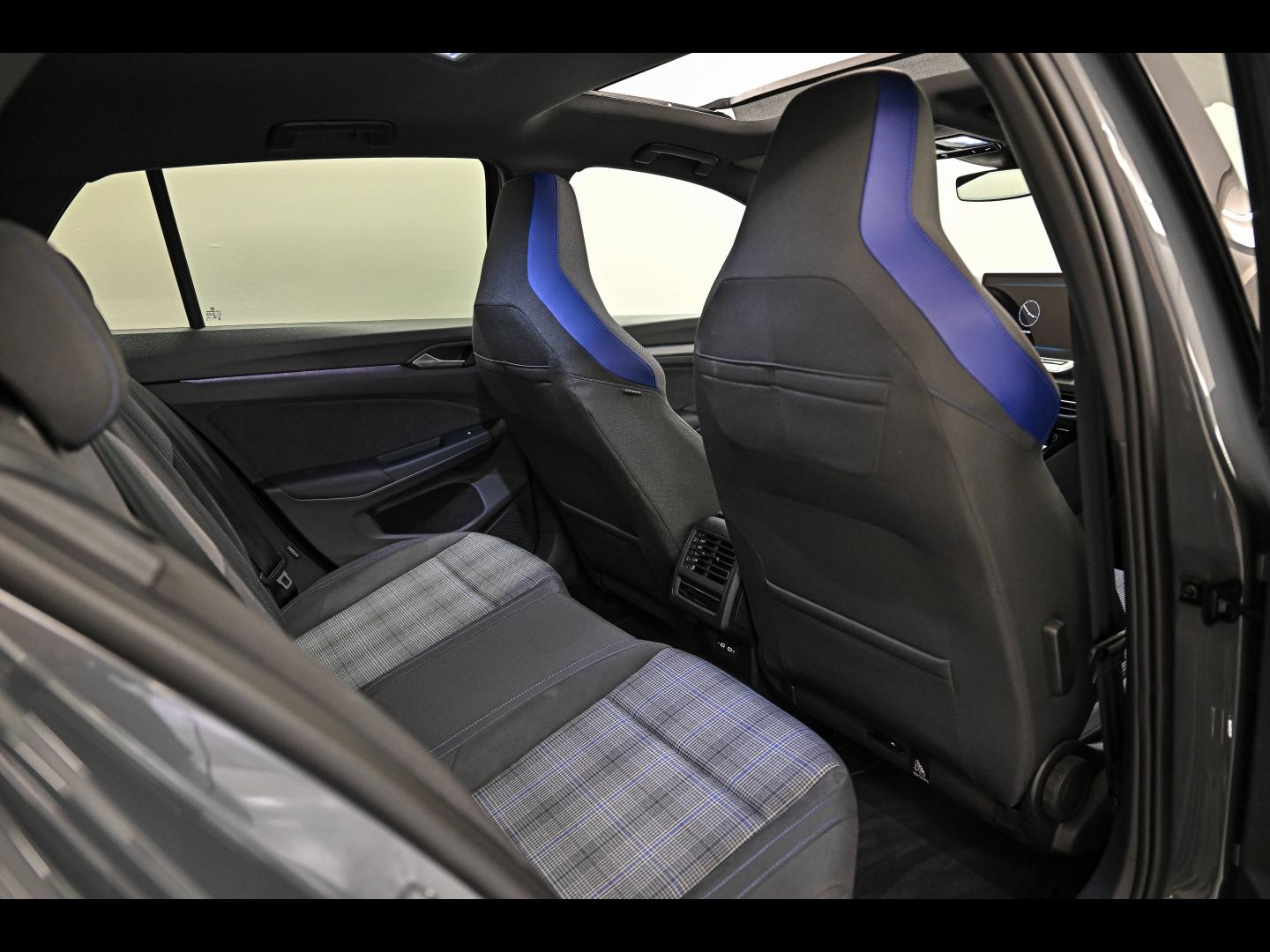 Voitures occasions VOLKSWAGEN GOLF GTE Paris