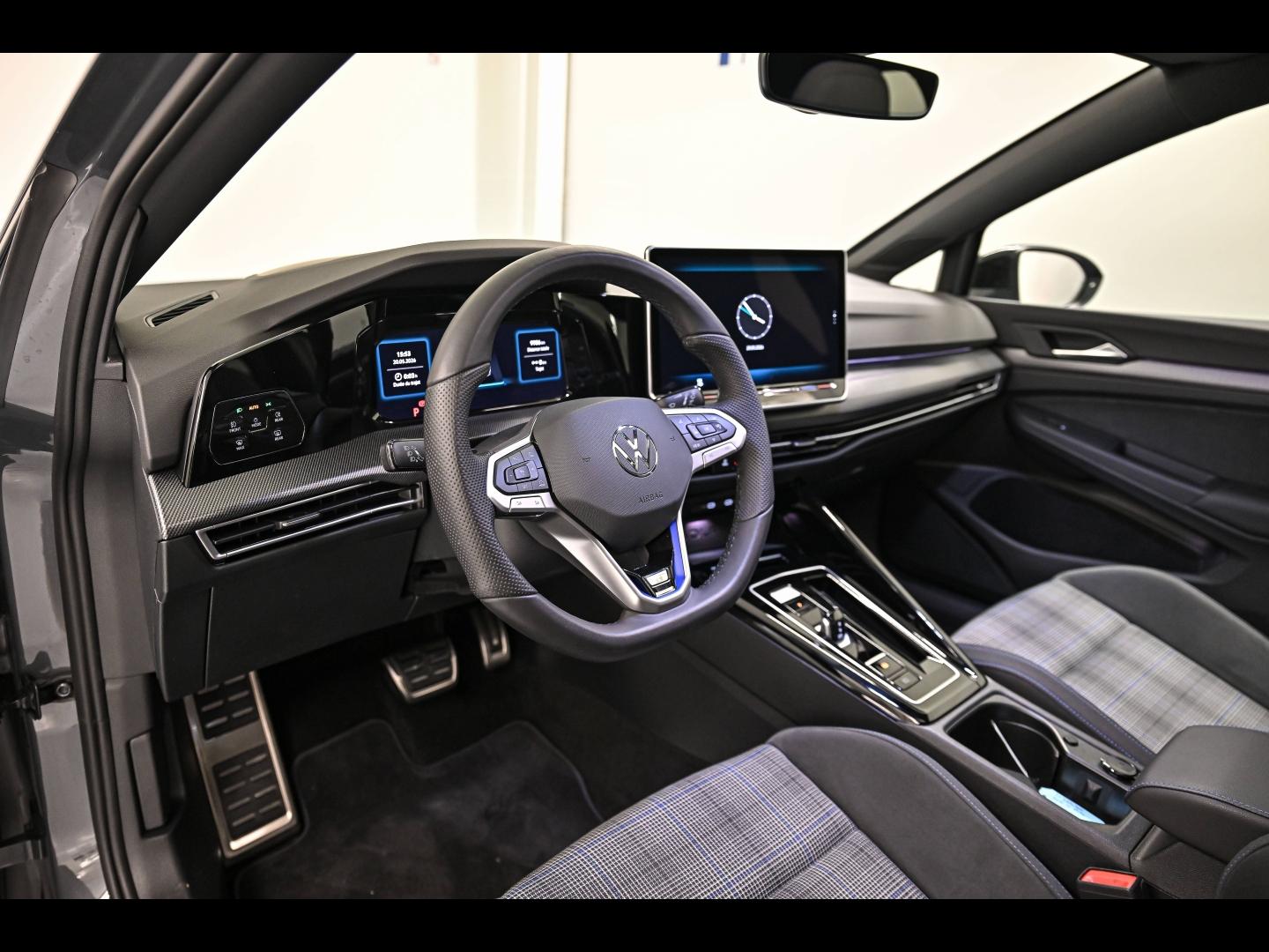 Voitures occasions VOLKSWAGEN GOLF GTE Paris