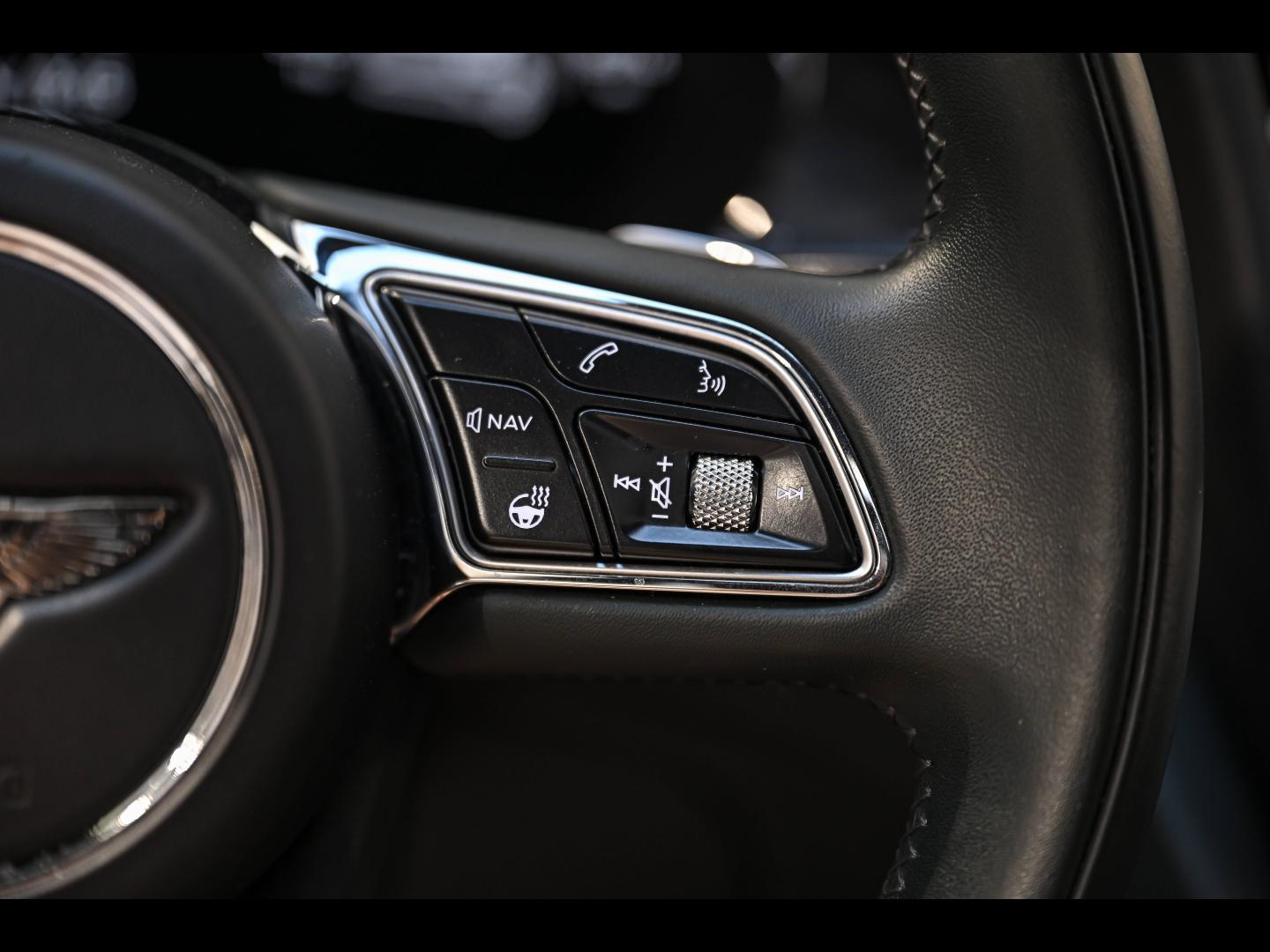 Voitures occasions BENTLEY Bentayga Base Paris
