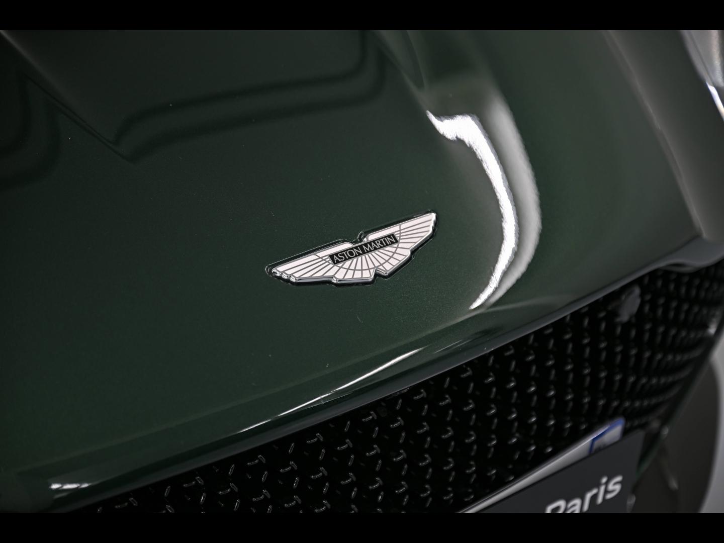 Voitures occasions ASTON MARTIN DBS Volante Superleggera Paris
