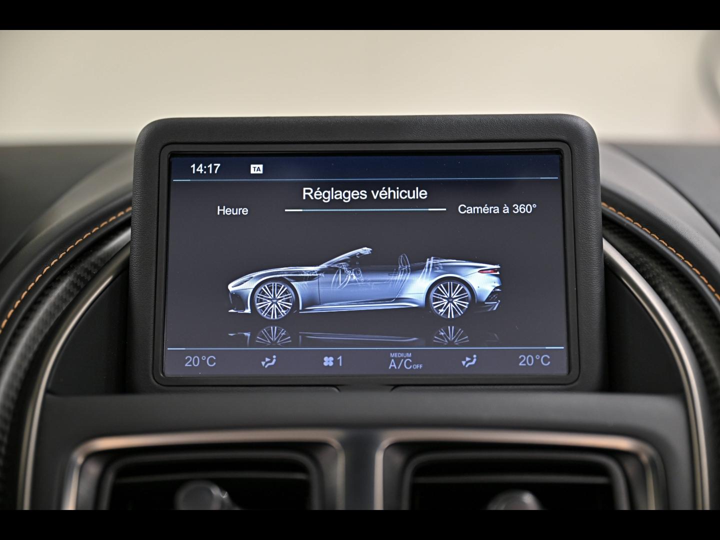Voitures occasions ASTON MARTIN DBS Volante Superleggera Paris