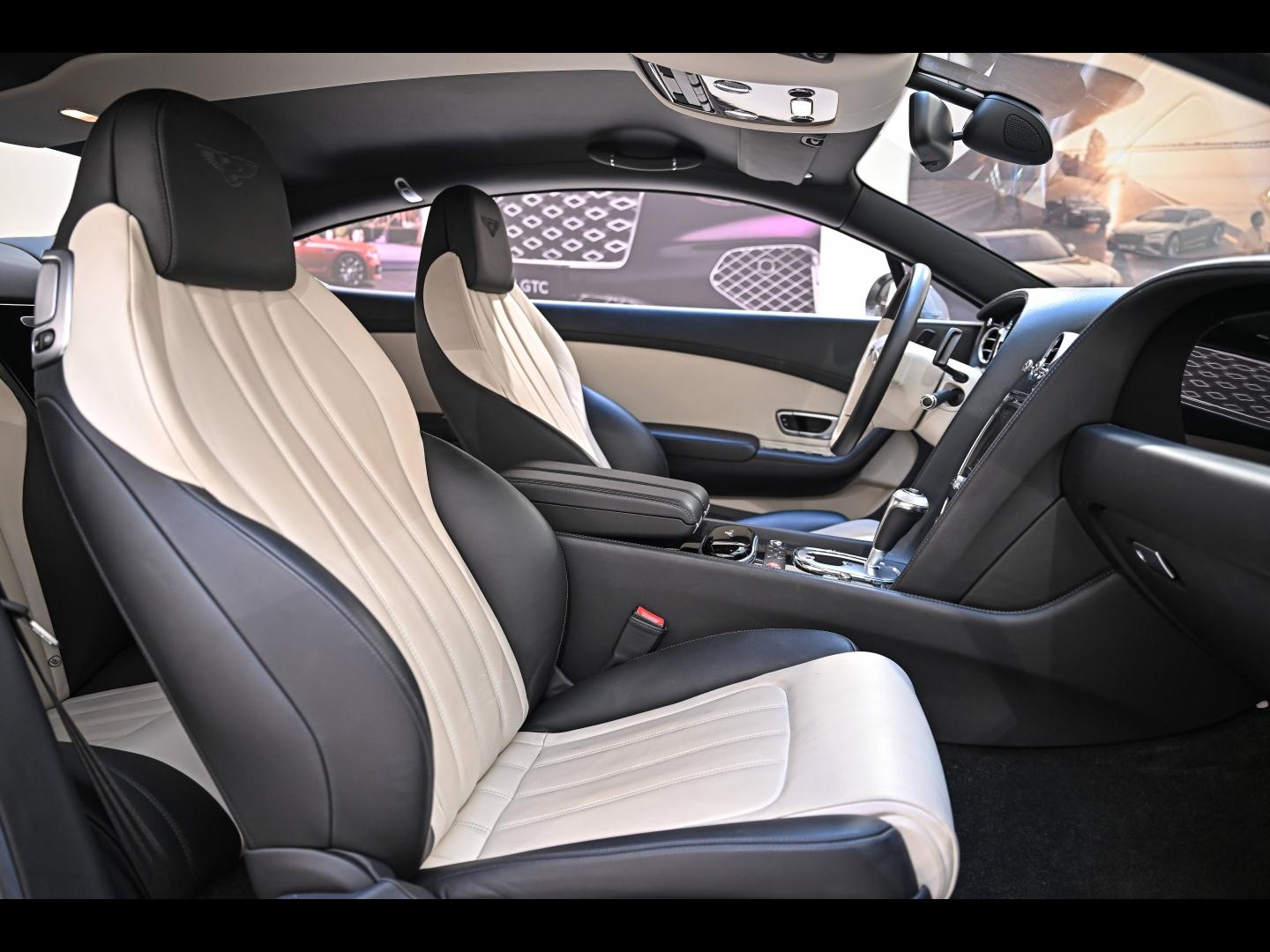 Voitures occasions BENTLEY Continental GT S Paris