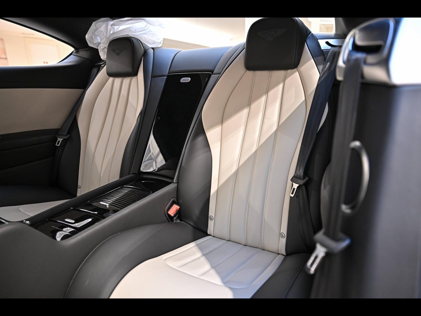 Voitures occasions BENTLEY Continental GT S Paris