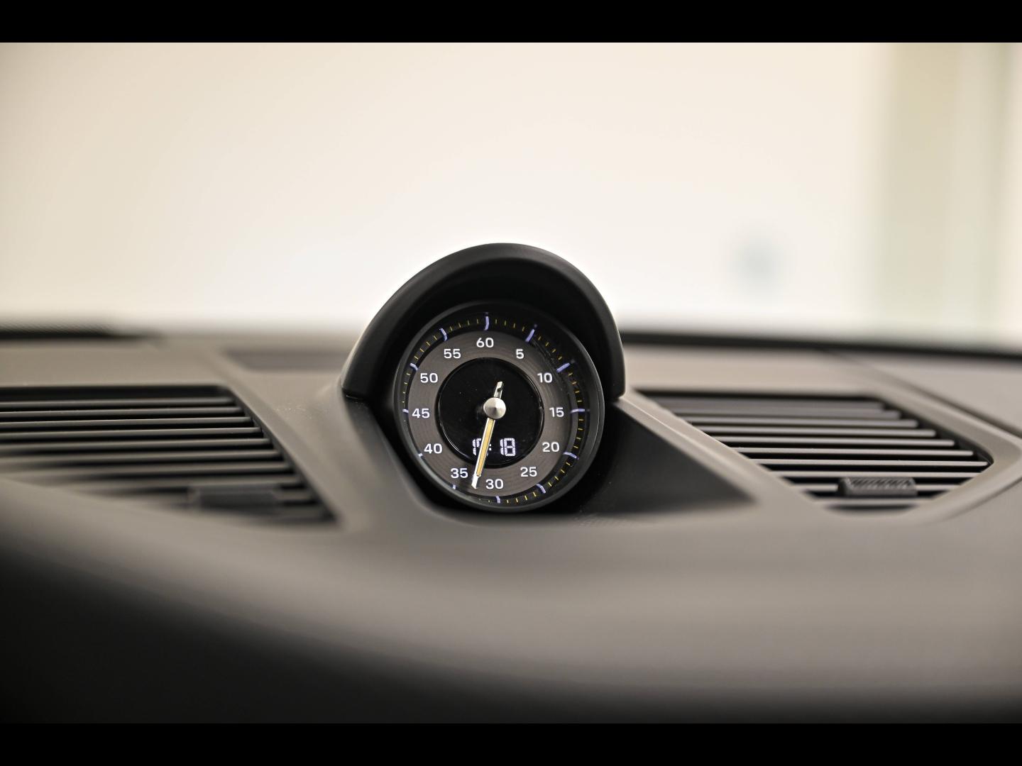 Voitures occasions PORSCHE 911 Coupe GT3 Paris